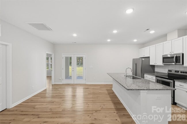 Building Photo - 4524 Mountain Island Dr