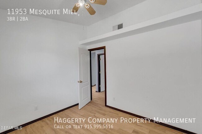 Building Photo - 11953 Mesquite Miel Dr