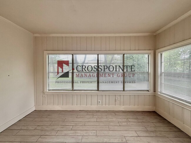 Building Photo - Beautiful 4 bedroom 2 bath home in the heart of Tyler!