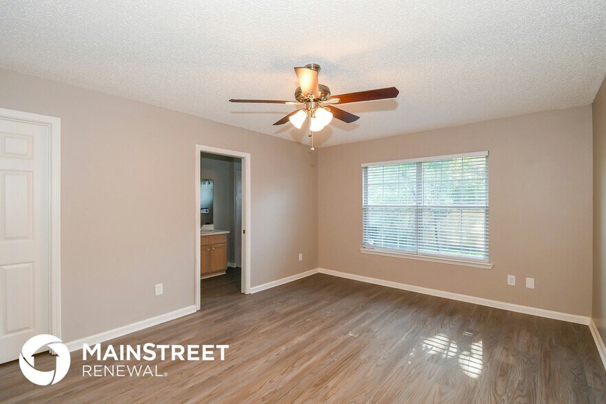 Building Photo - 11295 Finchley Ln