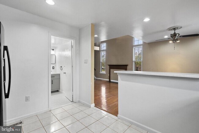 Building Photo - 2673 Jean Dr