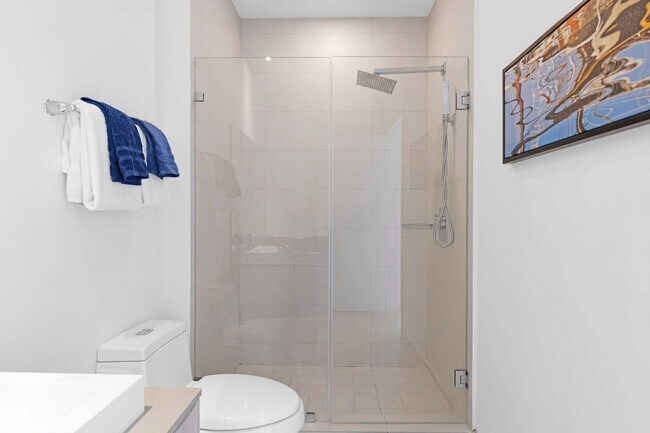 Building Photo - 4111 S Ocean Dr