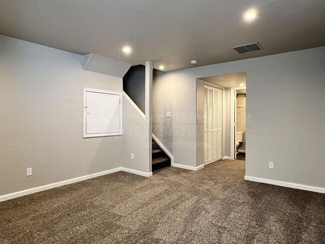Building Photo - 5851 Granby Hill Dr