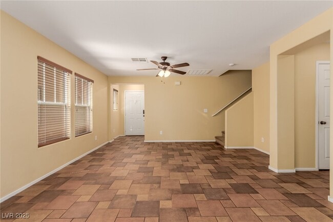 Building Photo - 179 Redwood Pond Dr