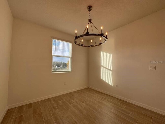 Building Photo - 30167 Rustic Mill St