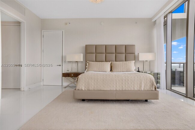 Building Photo - 9701 Collins Ave