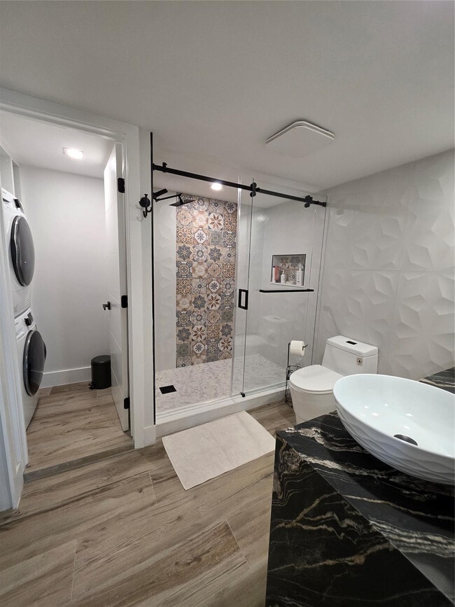 Building Photo - 5550 N Ocean Dr