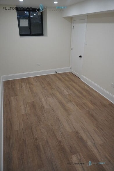 Building Photo - 4636 N Hamilton Ave