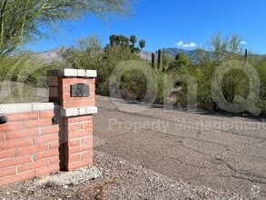 Building Photo - 4851 E Paseo del Bac