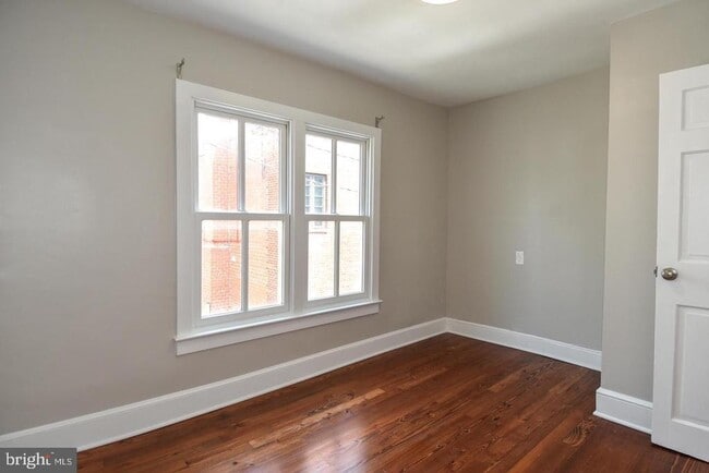 Building Photo - 518 N Patrick St