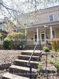 Building Photo - 531 W 3rd Ave