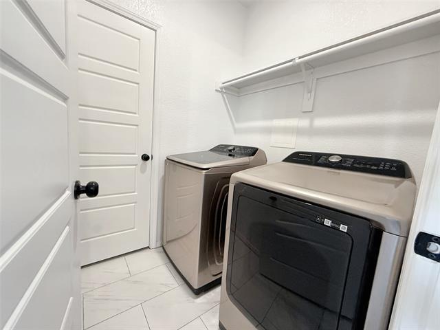 Building Photo - 805 Exeter St