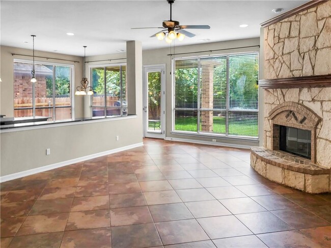 Building Photo - 3422 Alexandrite Way