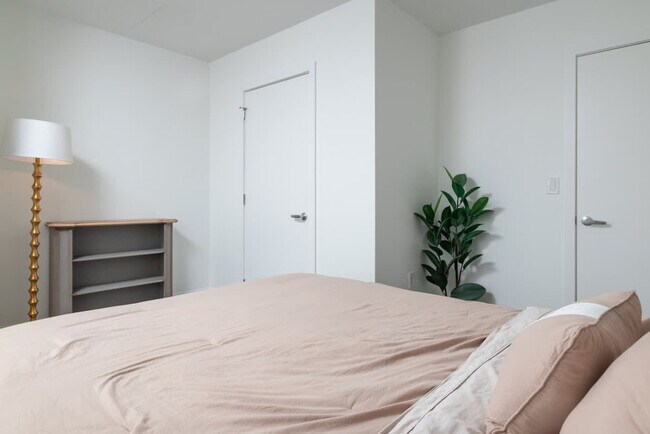 Building Photo - 99 Kneeland St