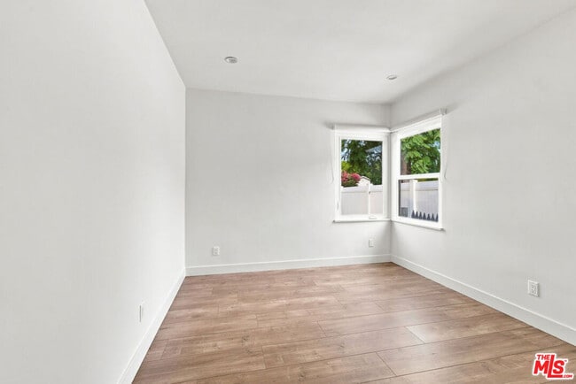 Building Photo - 6328 Camellia Ave