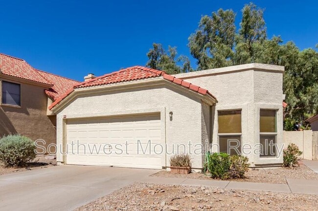 Building Photo - 541 N Granite St