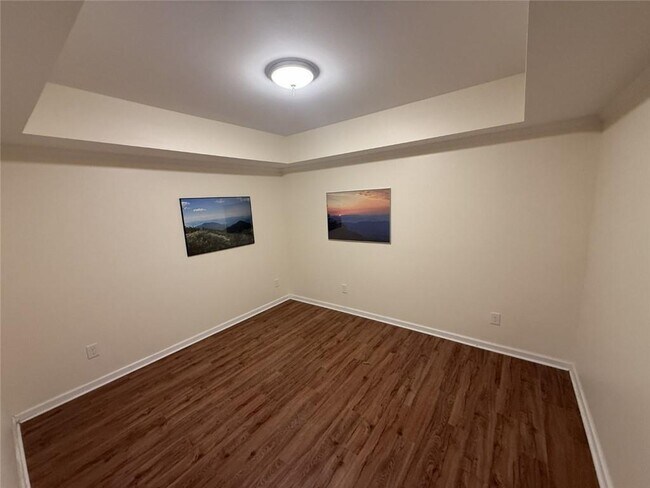 Building Photo - 5730 Devonshire Way