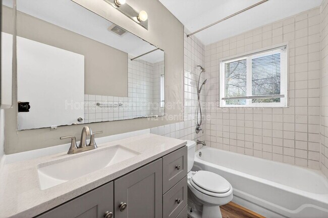 Building Photo - 10412 Gardo Ct