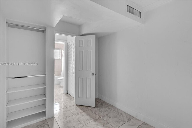 Building Photo - 3800 SW 102nd Ave