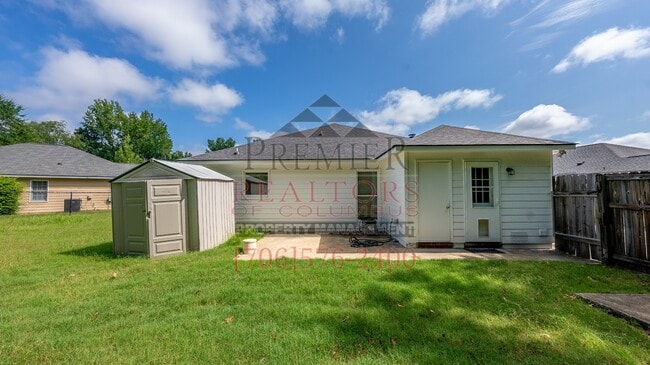 Building Photo - 5702 Stoneridge Dr