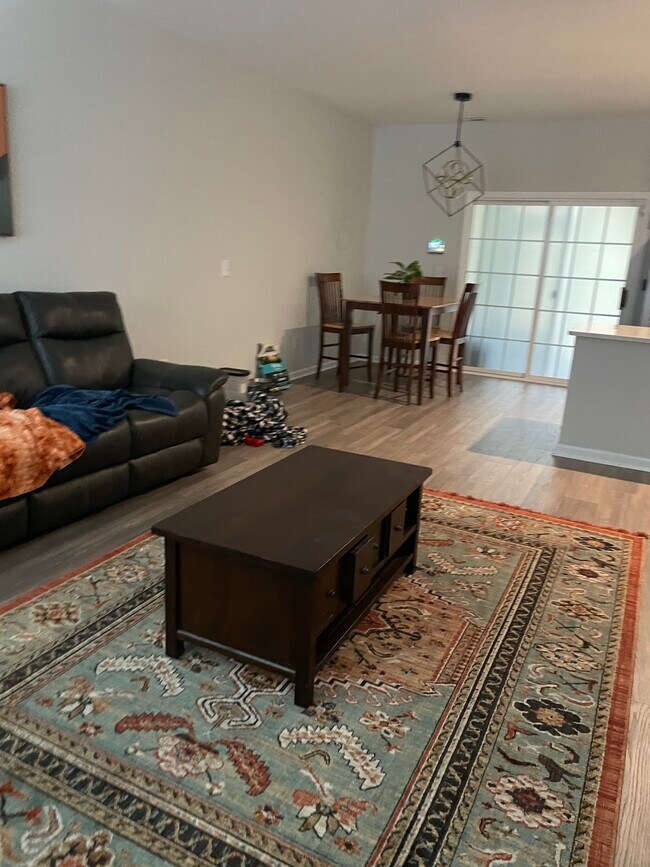 Building Photo - 113 Lynches River Dr