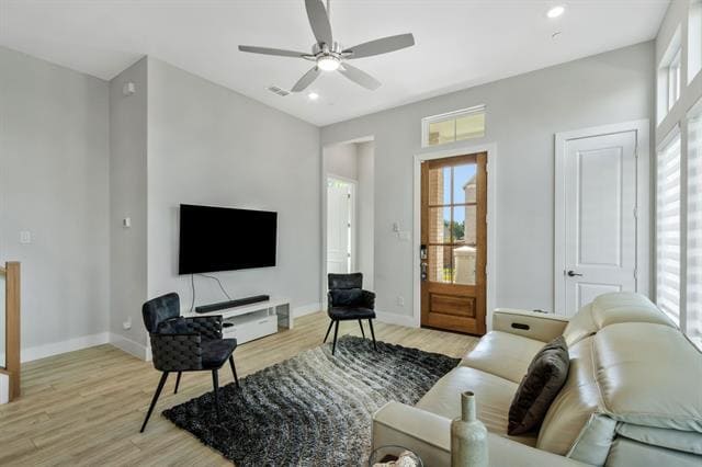 Building Photo - 12106 Dahlia Bay Dr