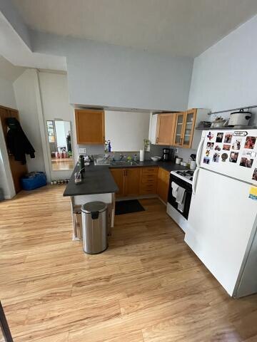 Kitchen - 605 N 11th St