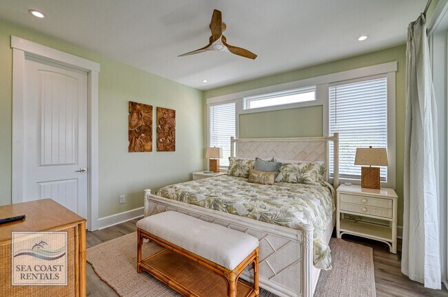 Building Photo - OFF-SEASON MONTHLY RENTAL - IT'S A BIG DILL!!