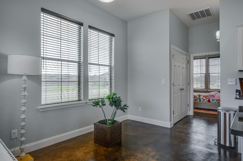 Building Photo - 123 Jax Sq