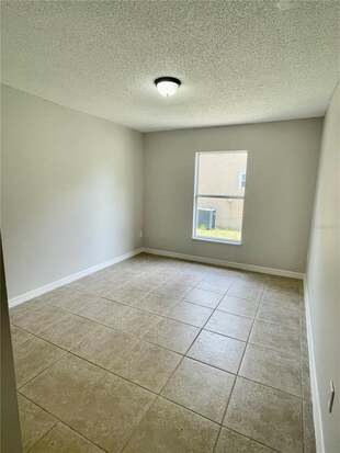 Building Photo - 722 Lucaya Dr