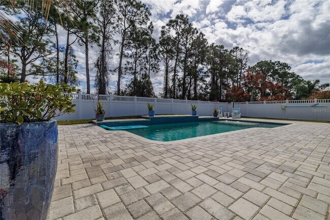 Building Photo - 3069 Borassus Dr