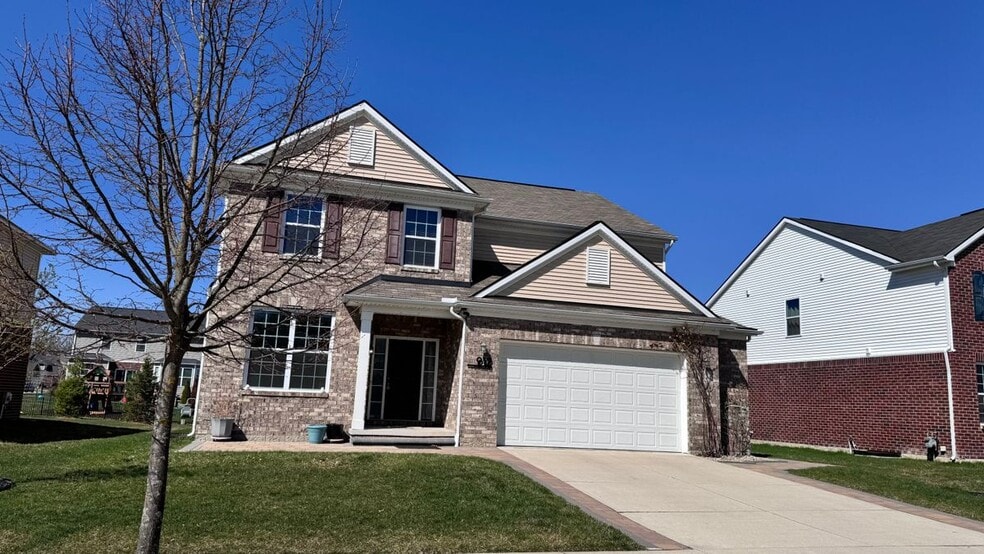 Building Photo - 912 Petersburg Dr