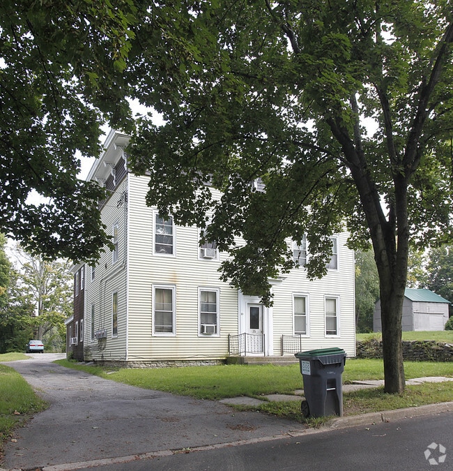Building Photo - 35 Otsego St