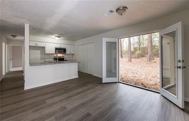 Building Photo - 9250 Woodgreen Way
