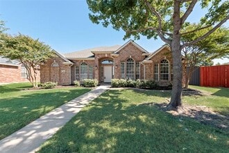 Building Photo - 7900 Brookmount St