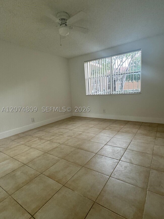 Building Photo - 8801 Wiles Rd