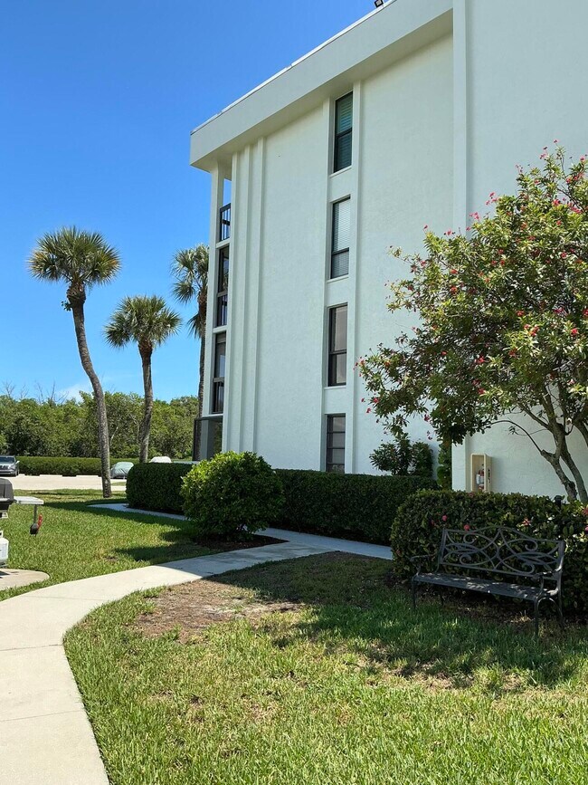 Building Photo - 3792 NE Ocean Blvd