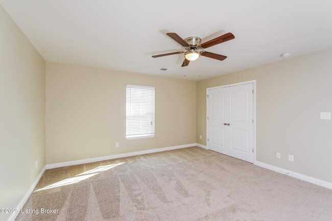Building Photo - 9708 Waterbrook Ct