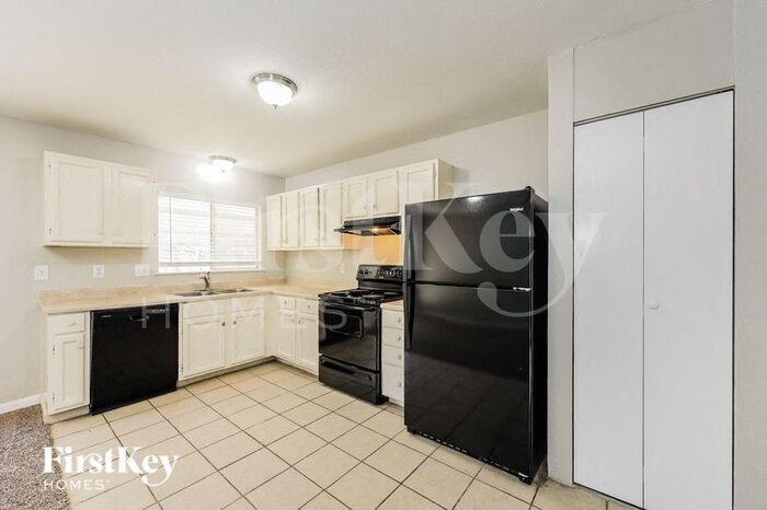 Building Photo - 6010 Little Brandywine Creek