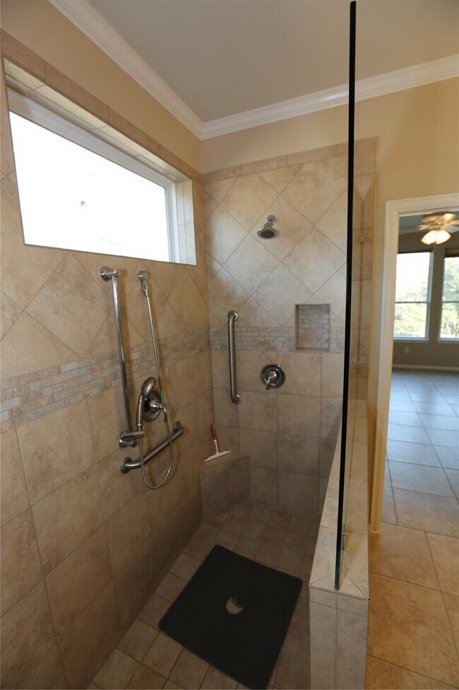 Building Photo - 127 Palmetto Dr