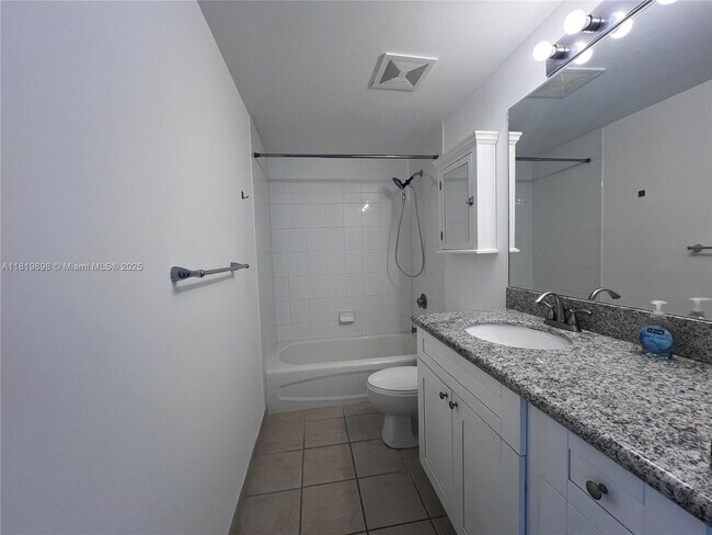 Building Photo - 1250 S Miami Ave