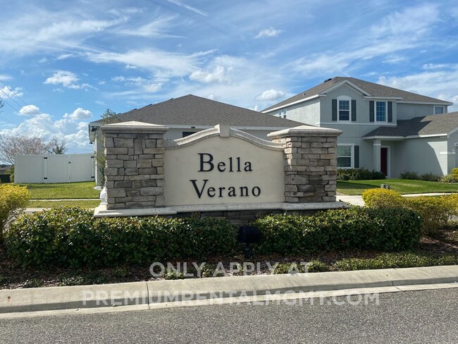 Building Photo - 3 bedroom 2 bath Home in Champions Gate!