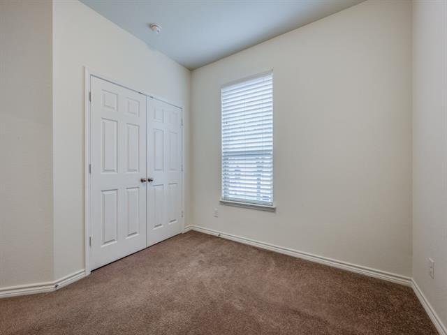 Building Photo - 8737 Maple Ridge Trail