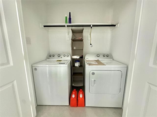 Building Photo - 6561 Alfalfa St