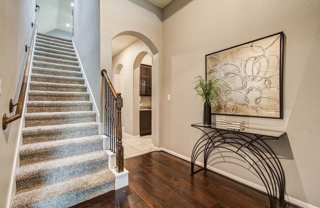 Building Photo - 17622 Quiet Shores Dr