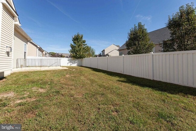 Building Photo - 1011 Martin Dr