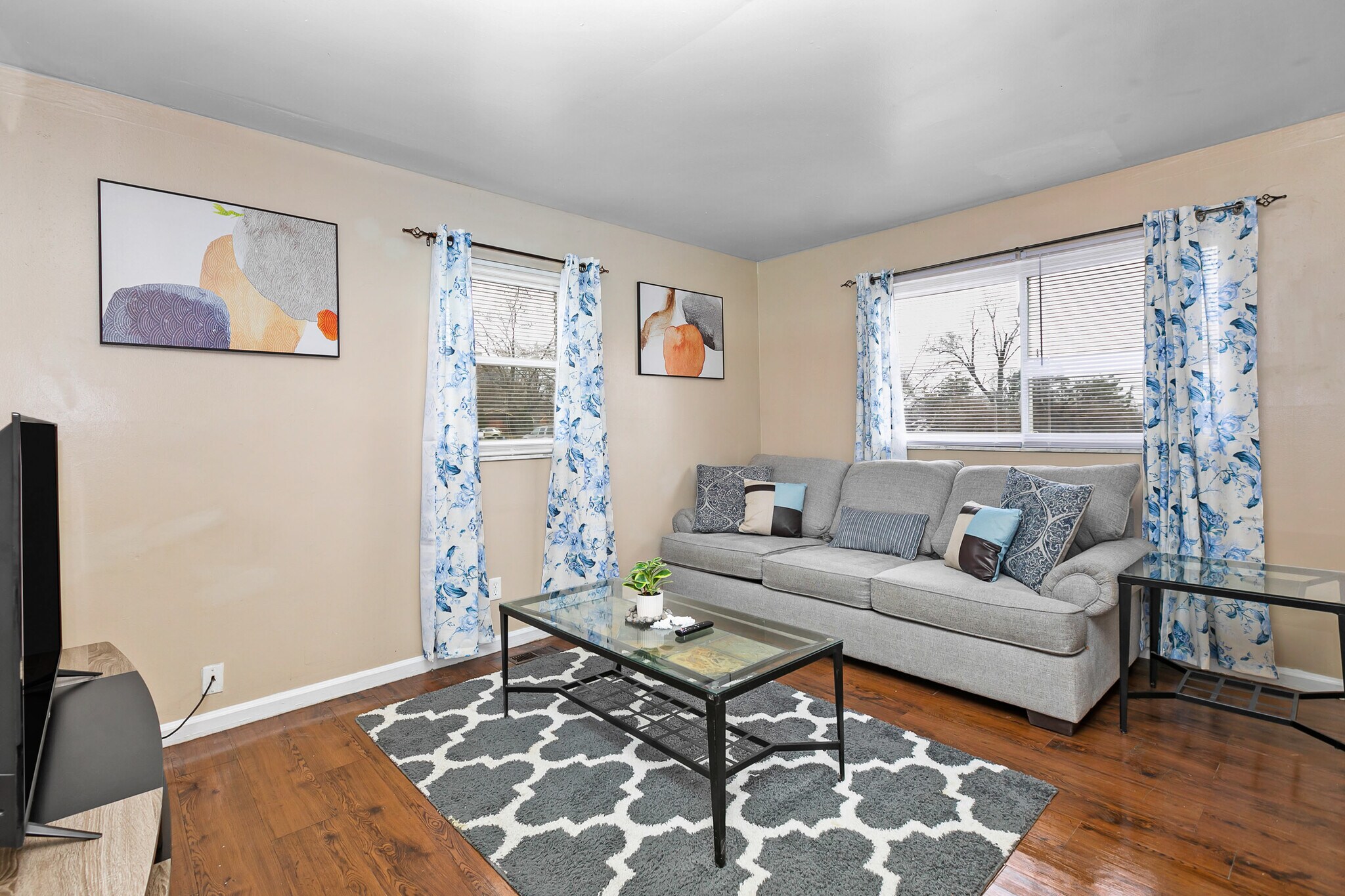 Building Photo - 3543 Otterbein Ave