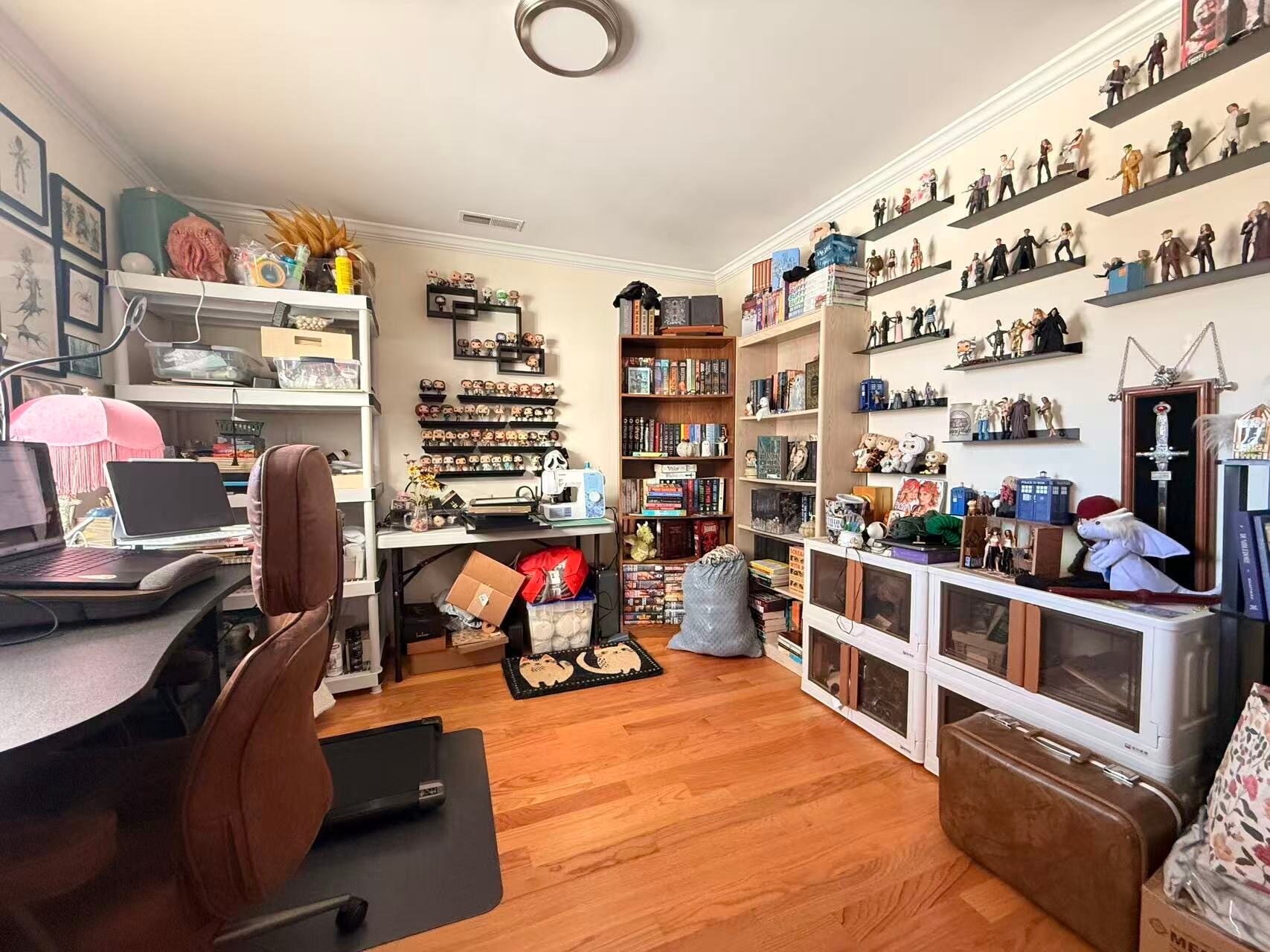 Building Photo - 925-927-927 Massachusetts Ave