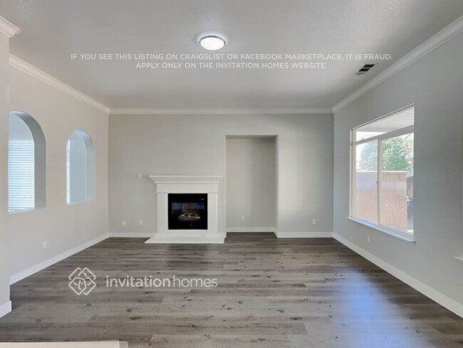 Building Photo - 2030 Butterfield Ln