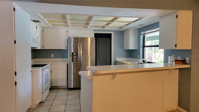 Building Photo - 3024 Sandpiper Pl